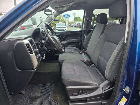 Used 2018 Chevrolet Silverado 1500 LT w/ LT Eassist Package image 7