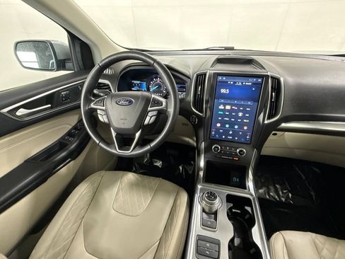 Used 2023 Ford Edge Titanium w/ Equipment Group 301A AWD/4WD image 21