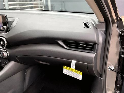 Certified 2025 Nissan Sentra S image 16