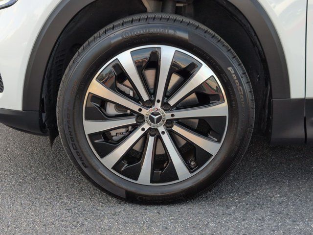 Used 2021 Mercedes-Benz GLB 250 w/ Premium Package image 24