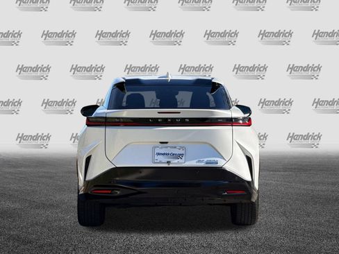 Certified 2023 Lexus RZ 450e Premium image 6