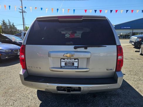 Used 2009 Chevrolet Tahoe LT w/ Luxury Package image 6