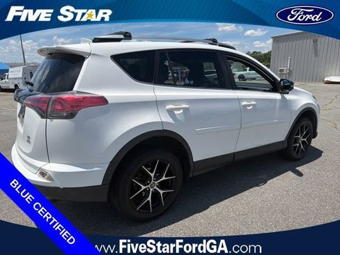 Used 2018 Toyota RAV4 SE w/ Advanced Technology Package AWD/4WD image 3