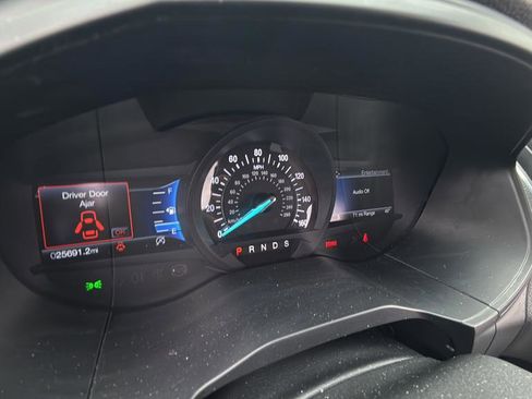 Certified 2024 Ford Edge Titanium AWD/4WD image 19