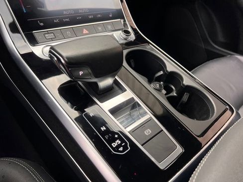 Used 2019 Audi Q8 Premium w/ Convenience Package image 26