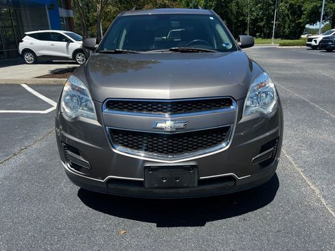 Used 2011 Chevrolet Equinox LT FWD image 3