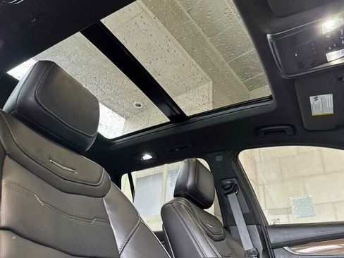 Certified 2024 Cadillac XT6 Sport w/ Platinum Package image 18