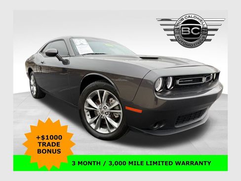 Used 2023 Dodge Challenger SXT w/ Cold Weather Group image 1