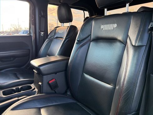 Used 2021 Jeep Wrangler Rubicon image 28