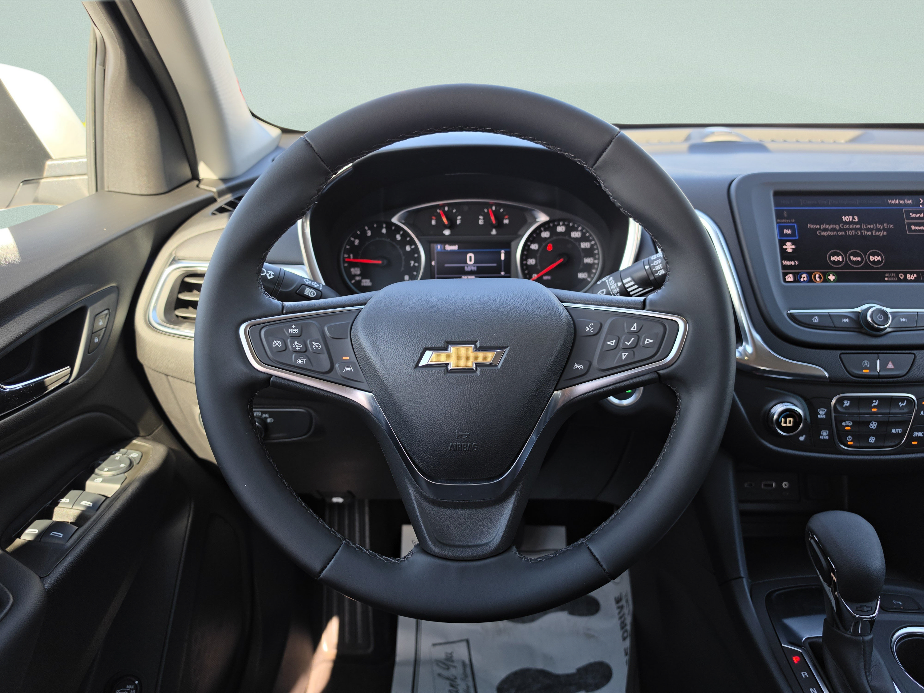 Used 2024 Chevrolet Equinox LT w/ LPO, Cargo Package FWD image 20