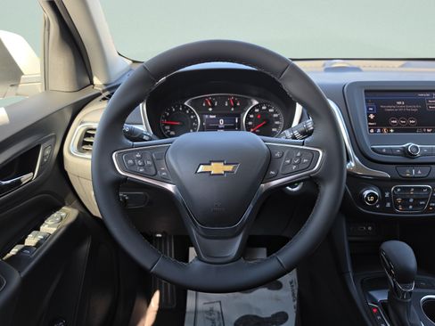 Used 2024 Chevrolet Equinox LT w/ LPO, Cargo Package FWD image 20