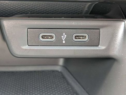 Used 2021 Volkswagen Jetta SE image 16