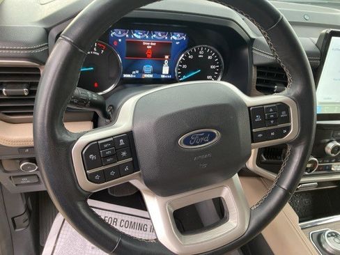 Used 2024 Ford Expedition Max Limited image 16