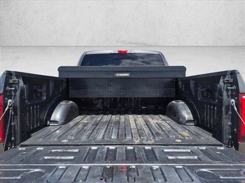 Used 2019 Ford F150 XLT w/ Equipment Group 302A Luxury AWD/4WD image 6