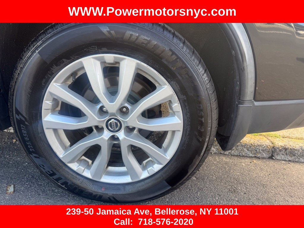 Used 2019 Nissan Rogue SV AWD/4WD image 13