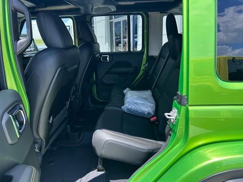 New 2025 Jeep Wrangler Unlimited Rubicon 392 image 7