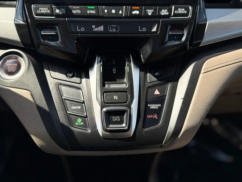 Used 2019 Honda Odyssey EX-L image 24