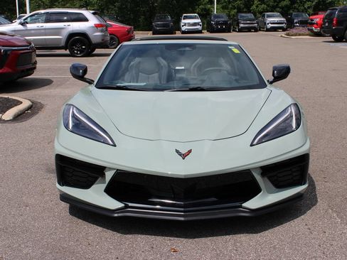 Used 2024 Chevrolet Corvette Stingray Coupe w/ Z51 Performance Package RWD image 7