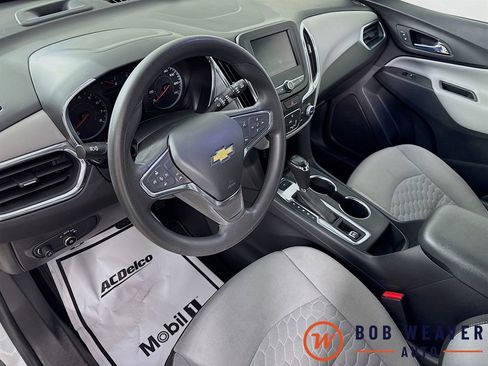 Used 2021 Chevrolet Equinox LS w/ LS Convenience Package AWD/4WD image 11