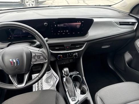 Used 2024 Buick Encore GX Preferred FWD image 20