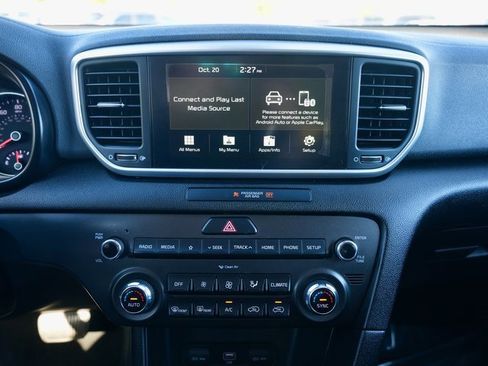 Used 2021 Kia Sportage LX w/ LX Fwd Popular Package image 20