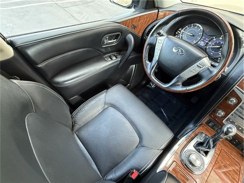 Used 2019 INFINITI QX80 Luxe image 9