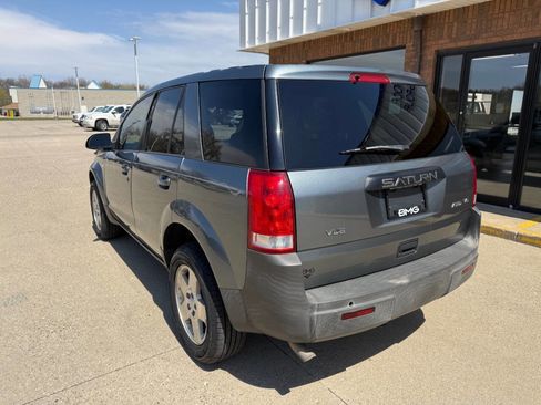 Used 2005 Saturn Vue AWD V6 w/ Comfort Pkg image 3