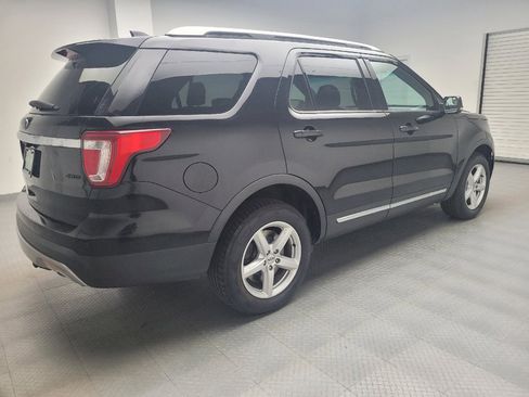 Used 2016 Ford Explorer XLT AWD/4WD image 10