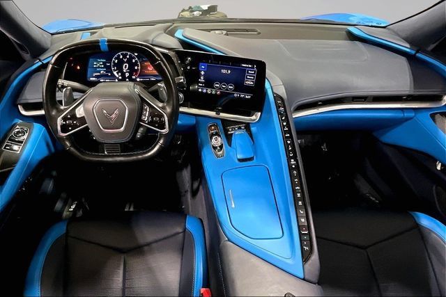 Used 2021 Chevrolet Corvette Stingray Premium Cpe w/ Z51 Performance Package RWD image 16