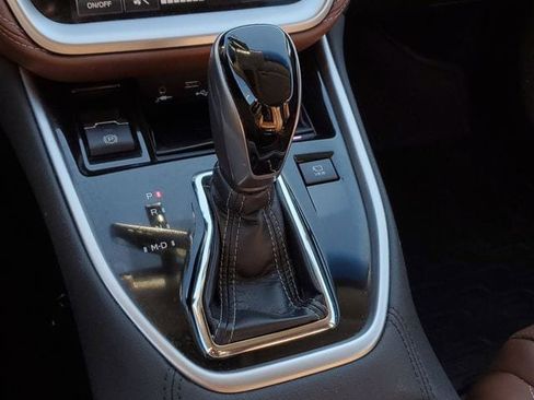 Used 2020 Subaru Outback Touring XT image 36