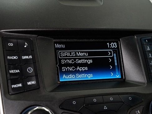 Used 2015 Ford Edge SEL image 14