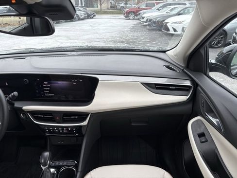 Used 2024 Buick Encore GX Avenir w/ Avenir Convenience Package image 23