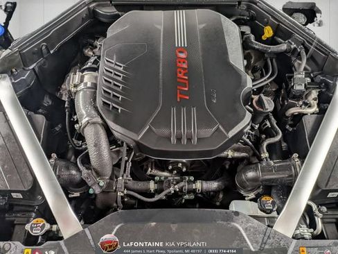 Used 2022 Kia Stinger GT1 AWD/4WD image 33