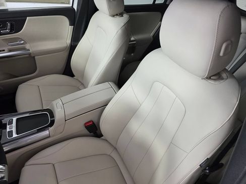 New 2026 Mercedes-Benz GLA 250 4MATIC image 8