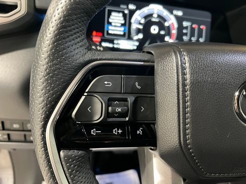 Used 2023 Toyota Tundra Platinum w/ Advanced Package image 28