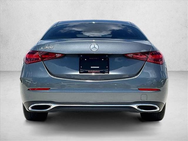 Used 2022 Mercedes-Benz C 300 Sedan image 4