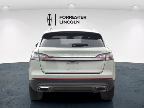 Used 2023 Lincoln Nautilus Reserve w/ Equipment Group 201A AWD/4WD image 4