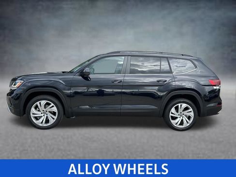 Certified 2023 Volkswagen Atlas SE AWD/4WD image 3