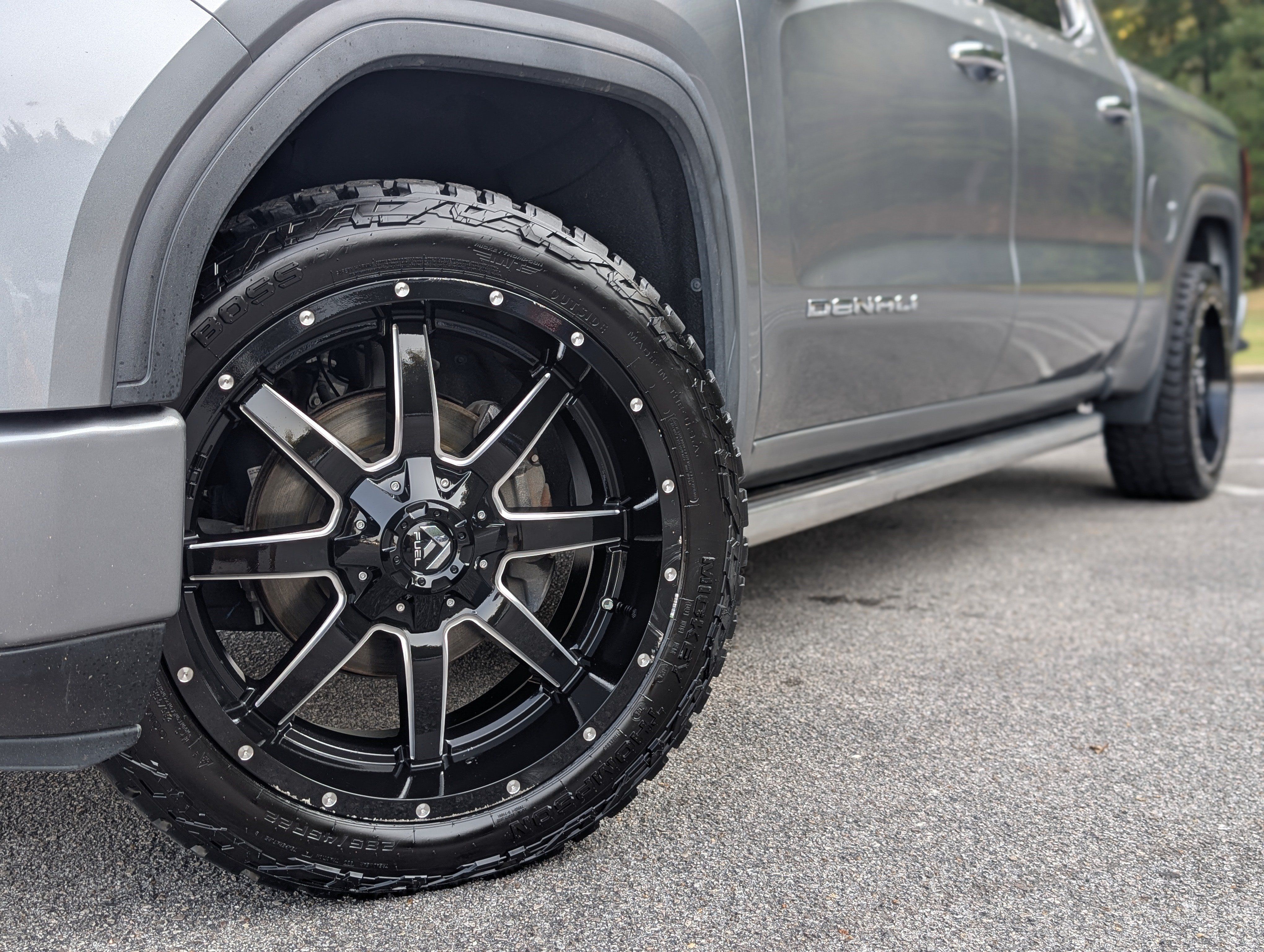 Used 2020 GMC Sierra 1500 Denali w/ Denali Ultimate Package AWD/4WD image 35