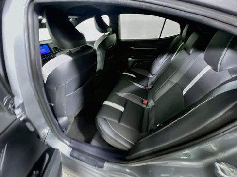 Used 2025 Toyota Camry SE FWD image 29