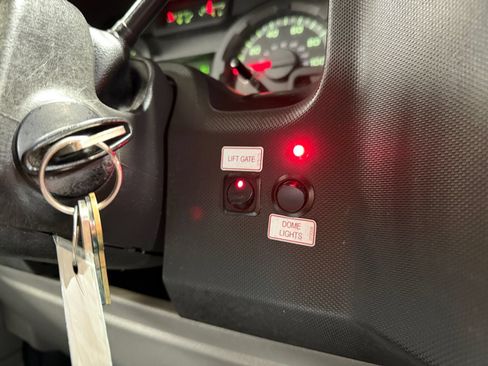 Used 2017 Ford E-350 and Econoline 350 Super Duty w/ Power Windows & Locks Group RWD image 34