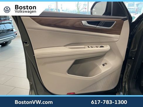 New 2026 Volkswagen Atlas SE image 30