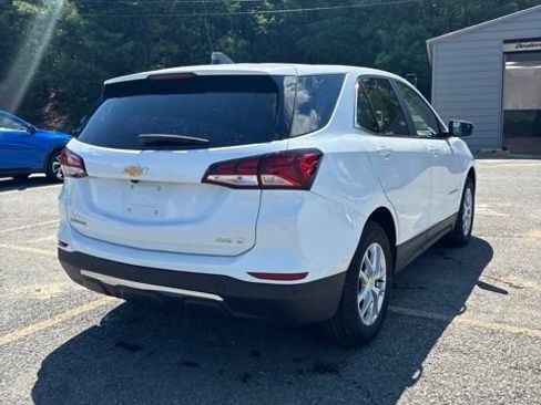 Used 2024 Chevrolet Equinox LT AWD/4WD image 4