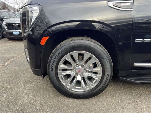 Certified 2022 GMC Yukon Denali image 8