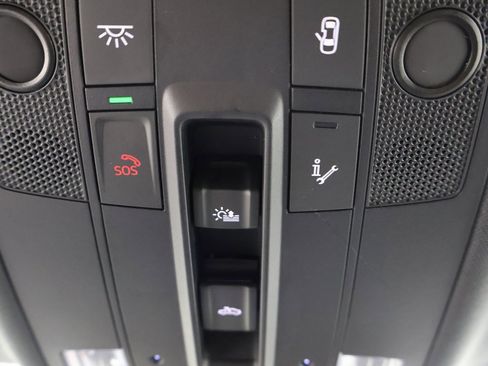 Used 2025 Audi Q3 2.0T Premium Plus w/ Premium Plus Package image 9