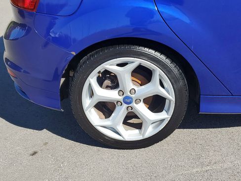 Used 2013 Ford Focus ST image 5