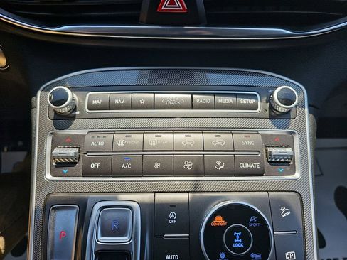Used 2023 Hyundai Santa Fe SEL AWD/4WD image 29