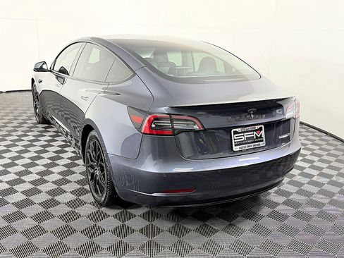 Used 2022 Tesla Model 3 Performance image 11