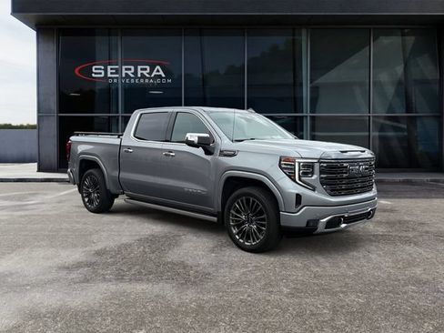 Used 2023 GMC Sierra 1500 Denali Ultimate AWD/4WD image 7