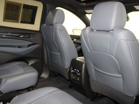 Used 2024 Buick Enclave Essence w/ Experience Buick Package image 34